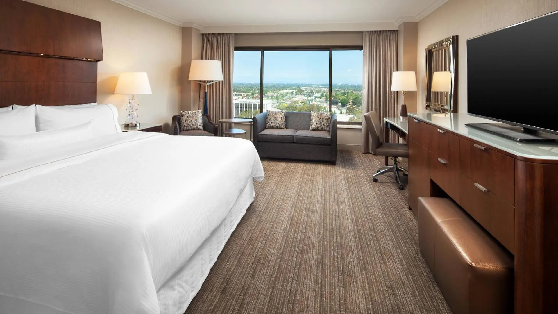 The Westin South Coast Plaza, Costa Mesa Hotel 4*,
